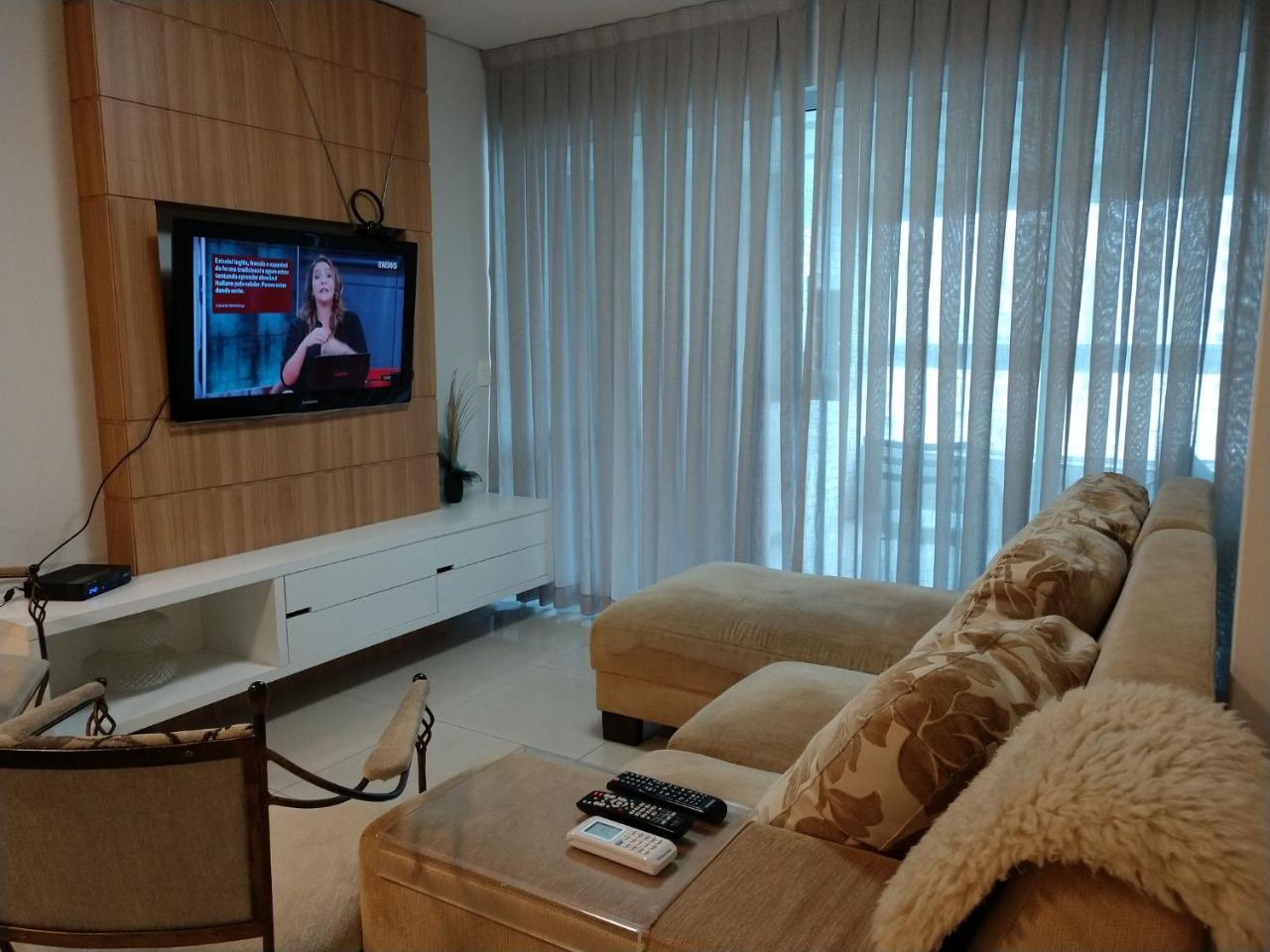 Ferienwohnung Edificio Dalpiaz Balneário Camboriú Exterior foto